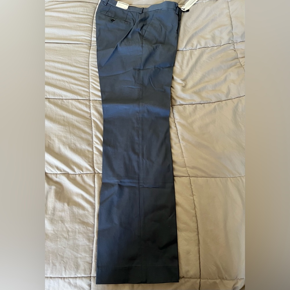 Express photographer style slim fit straight leg pants for men. Size 30/30